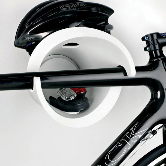 Cycloc Solo - Wheel Holder For The Wall - Black 2 Cycloc Solo - Wheel Holder For The Wall - Black - Image 2